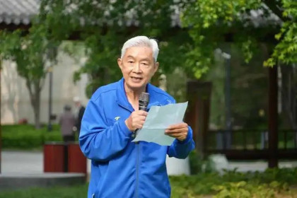 为什么儿女都放心把父母送到这个养老社区？这是我听过最好的答案…